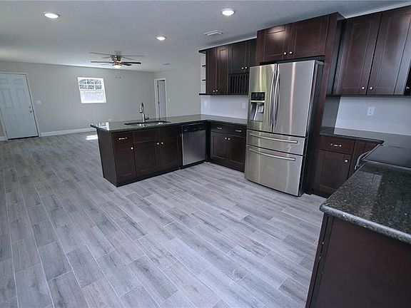 4th image of 1542 28th St S
