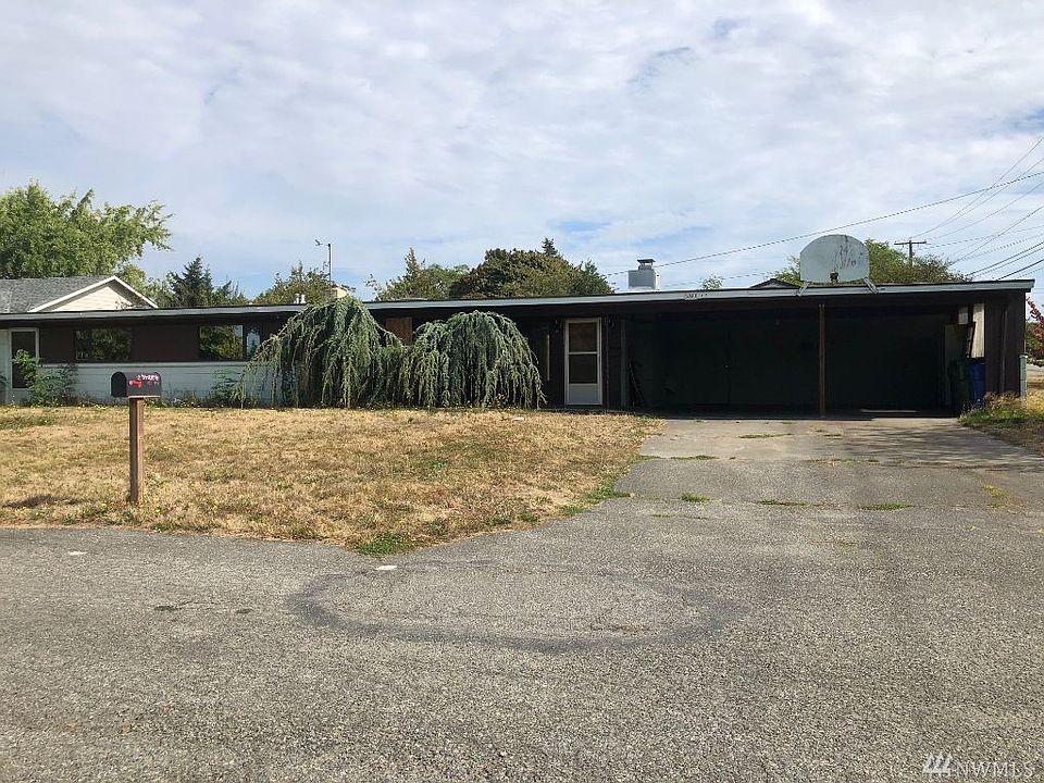 1st image of 580 SE Ireland St