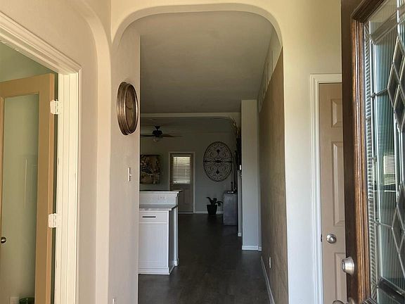 5th image of 25489 Honus Wagner Way