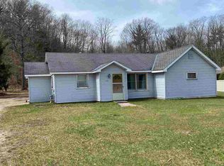 2043 Harbor Petoskey Rd, Petoskey, MI 49770