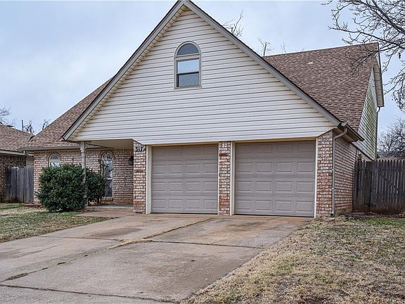2nd image of 317 S Morgan Dr