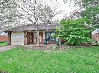 74 Pagett Dr, Germantown, OH 45327