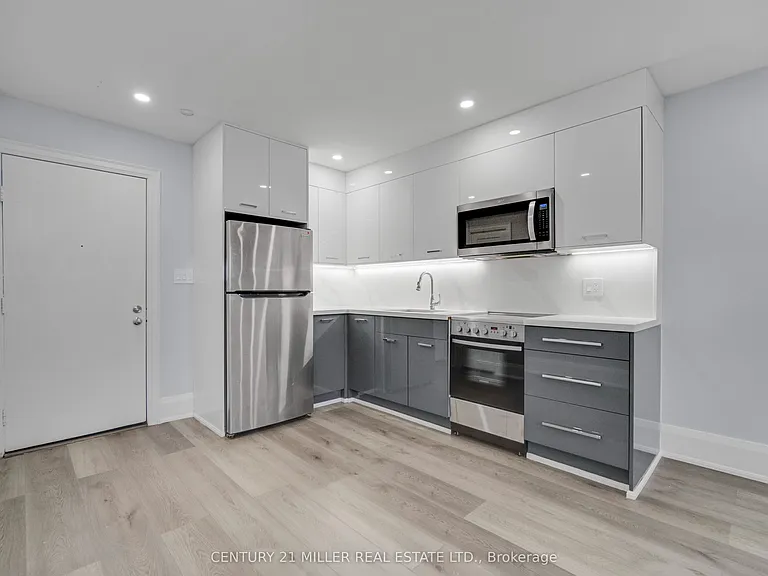 6 Saranac Blvd #2 — Photo 7
