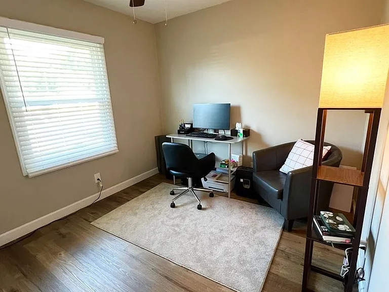 908 Serf Ct — Photo 27