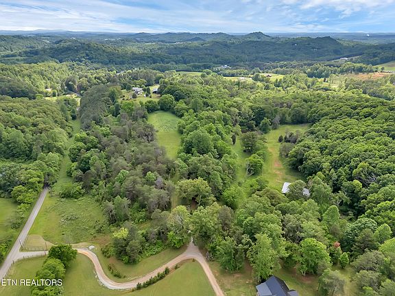 5th image of 1155 Marble Hill Rd