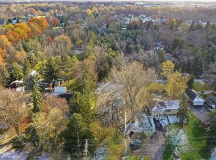 8353 Sheridan Dr, Williamsville, NY 14221