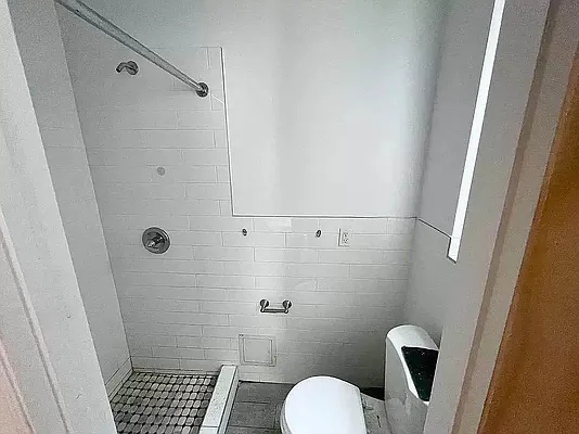 Rented by Bruma Realty LLC | media 13