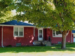 220 W 16th St, Mishawaka, IN 46544