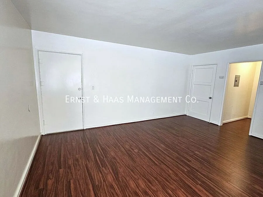 Lovely 1-Bedroom Apartment in Prime Long Beach! — Photo 4