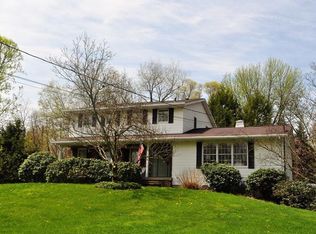 165 Knoch Rd, Saxonburg, PA 16056