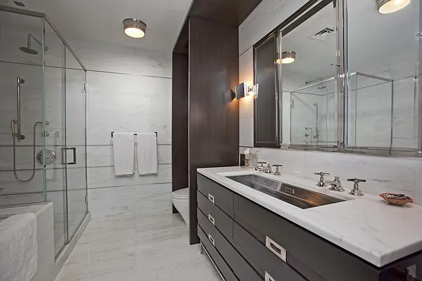 Rented by Olshan Realty | media 20