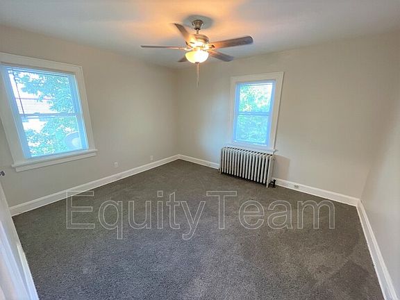 4th image of 1213 Texas Ave APT 3