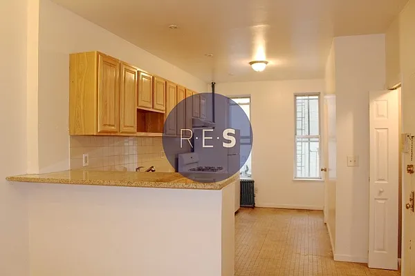 Rented by RES New York | media 19