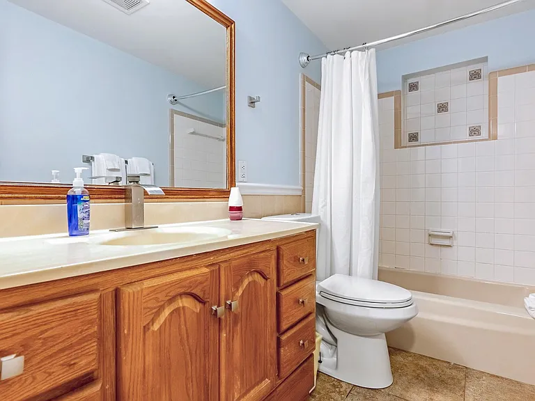 16908 Innocente Ave #A — Photo 21
