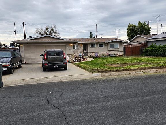 2nd image of 1549 W Arlen Avenue