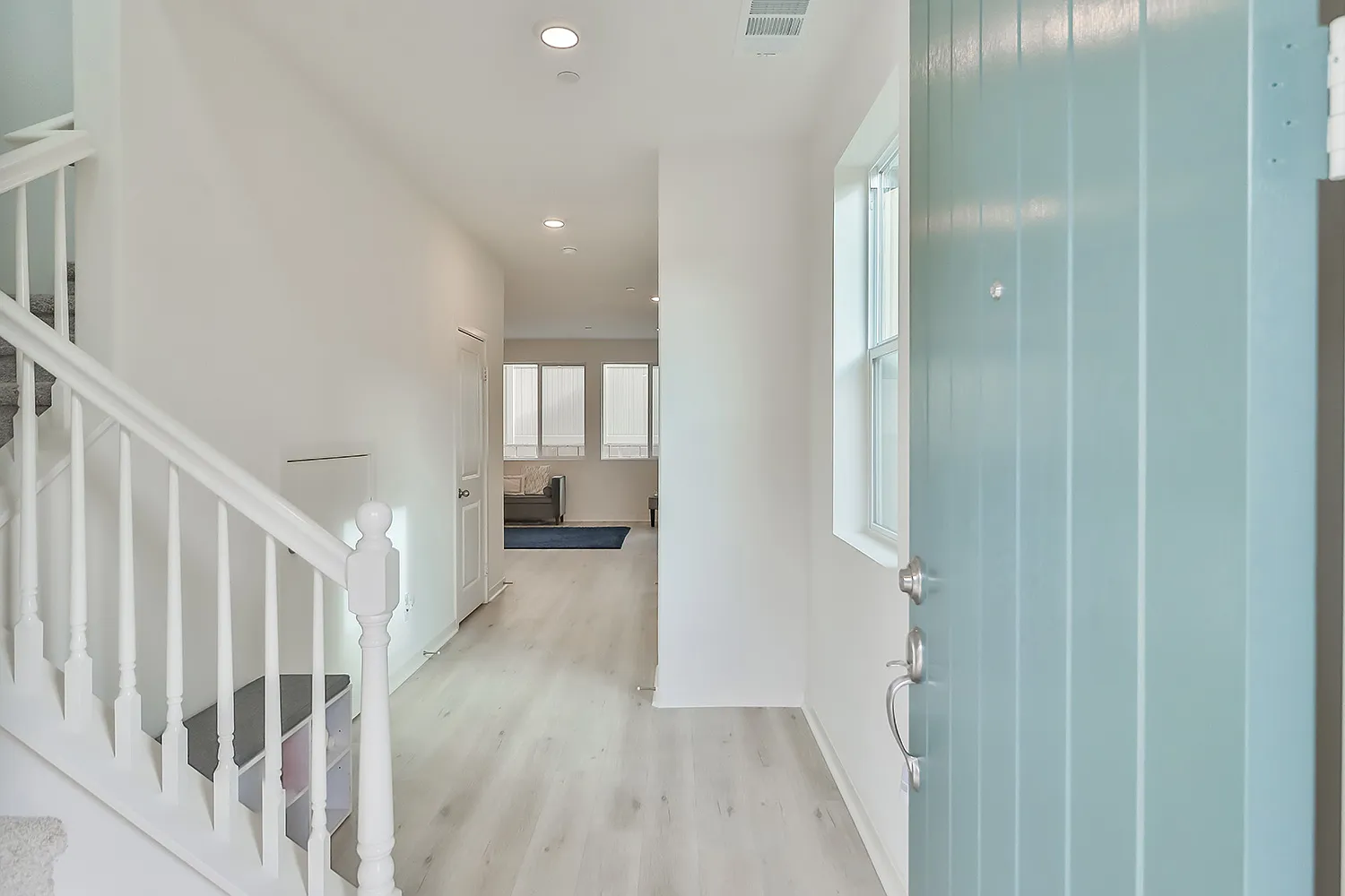 4 bed, 2.5 bath, 2070 sqft, $1,500 — Photo 4