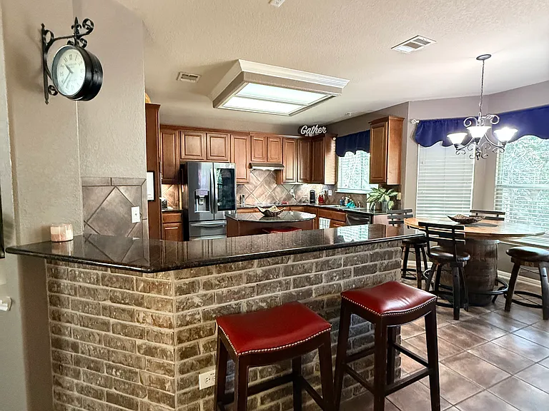 22211 Covella Ct — Photo 14