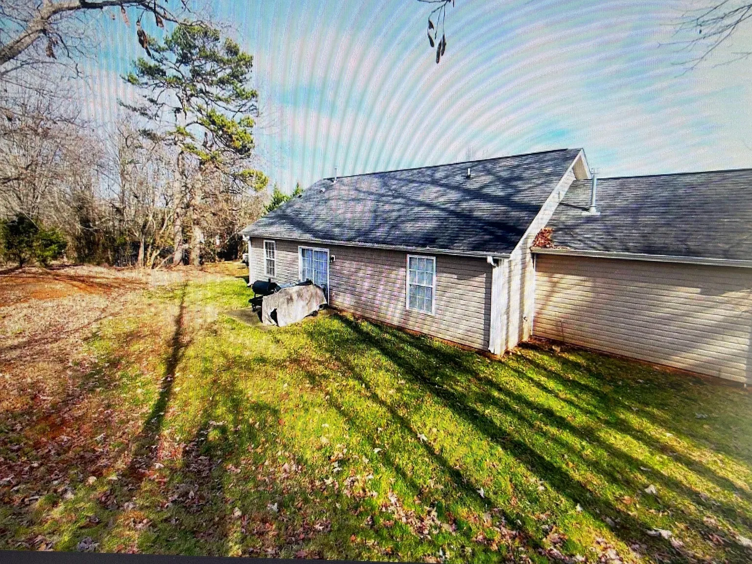 3 bed, 1201 sqft, $1,695 — Photo 2