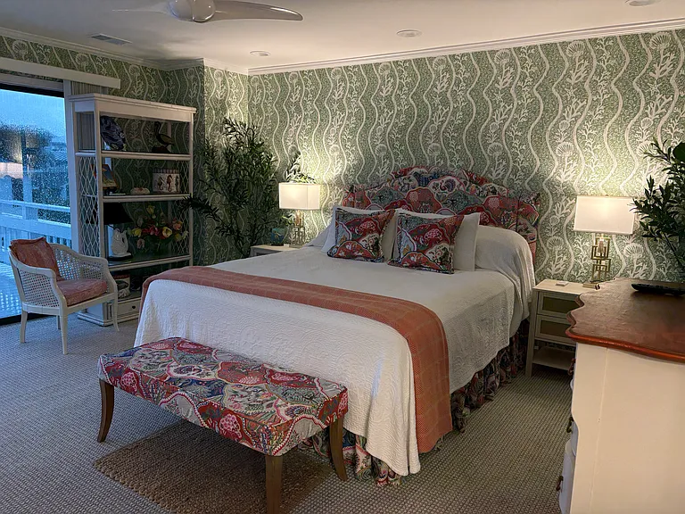 304 Causeway Dr #B — Photo 22