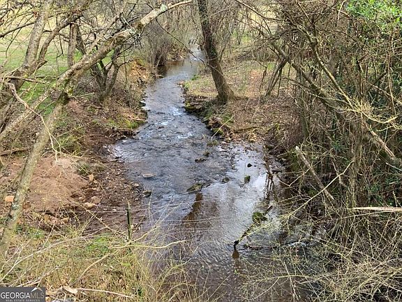 4th image of Aruthur Anderson Rd