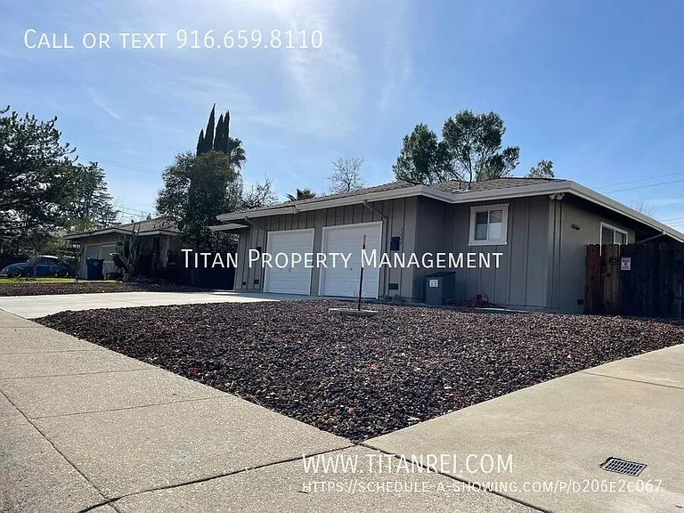 7225 Camel Rock Way — Photo 2