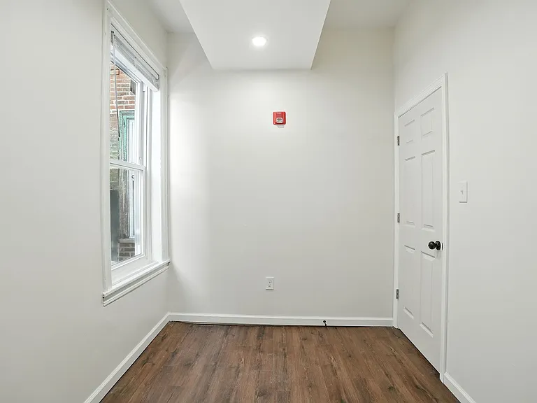 905 W Susquehanna Ave #A — Photo 6