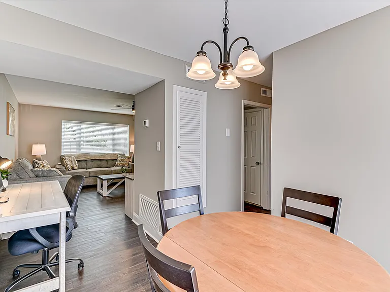 Summerville Campus Apartments - Furnished Corporate Housing Augusta — Photo 17