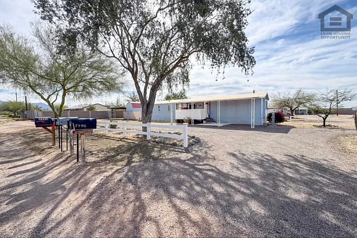 2 bed, 2.0 bath, 980 sqft, $1,600 — Photo 4