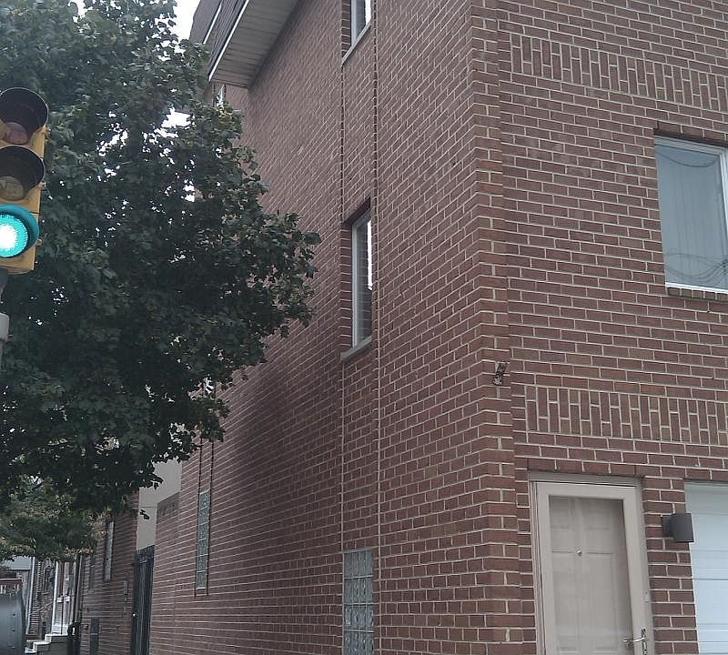 corner house
