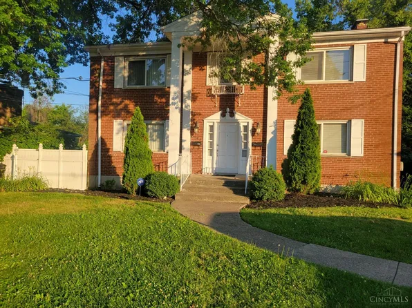 2745 Montana Ave, Cincinnati, OH 45211
