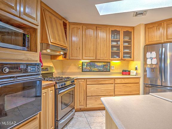 3rd image of 5021 W Paseo De Las Colinas