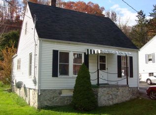 501 Edgewood Rd, Bluefield, VA 24605