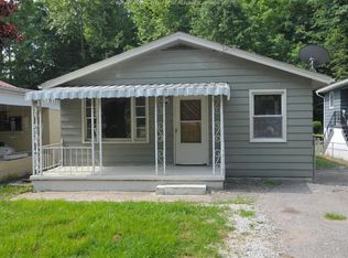 1693 Lens Creek Rd, Marmet, WV 25315