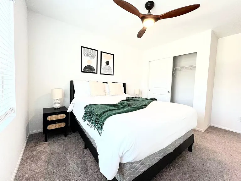 5888 Becklow Gardens Ave — Photo 34