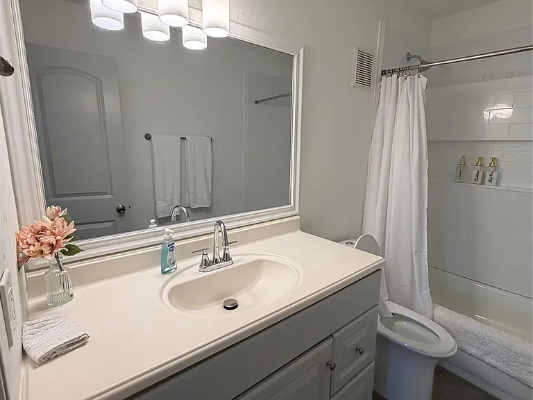 8801 Hammerly Blvd #901 — Photo 10