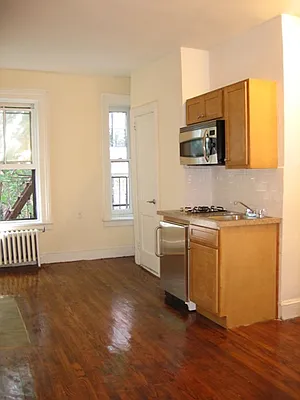 Rented by City Connections Realty | media 45