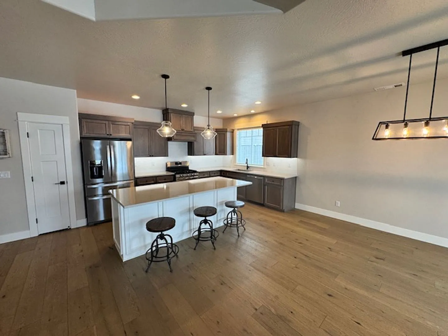 Custom Built Home In Newer Upcoming East Medford — Photo 3