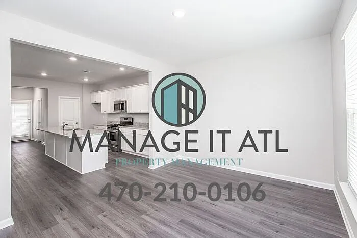 3 bed, 2.5 bath, 2300 sqft, $2,199 — Photo 4