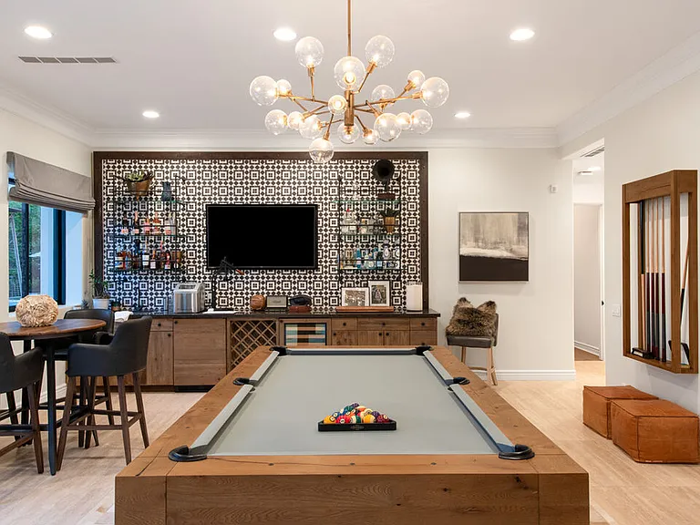 6110 Merritt Dr — Photo 23