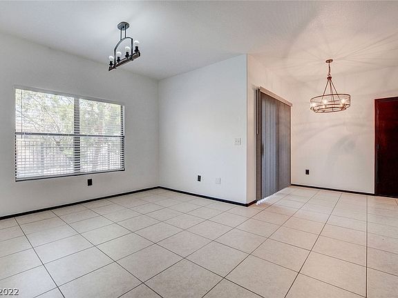 3rd image of 45 Maleena Mesa St APT 314