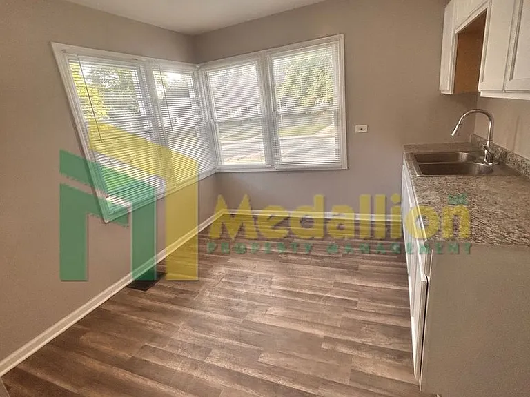 12216 S Morgan St — Photo 15