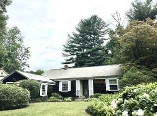 14 Navasota Ave, Worcester, MA 01602