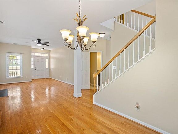 2nd image of 2605 Deanwood Dr