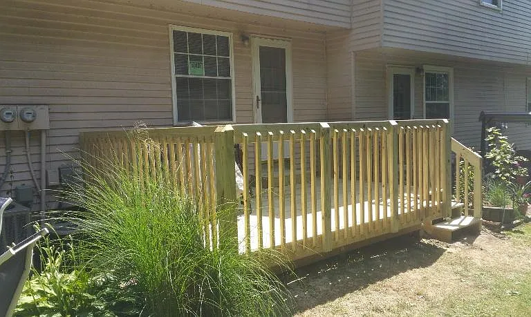 321 Laporte Ct — Photo 9