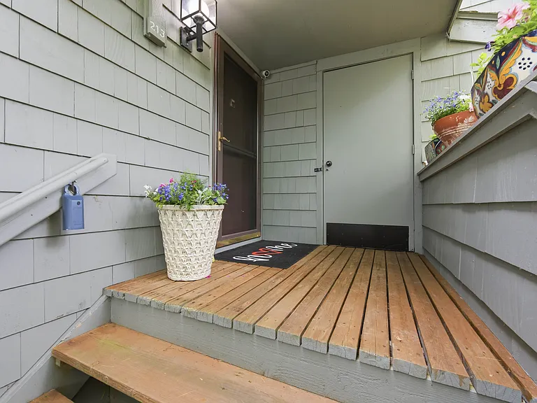 213 Ledge Dr — Photo 18