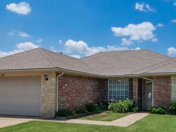 825 Huddleston Dr, Cache, OK 73527
