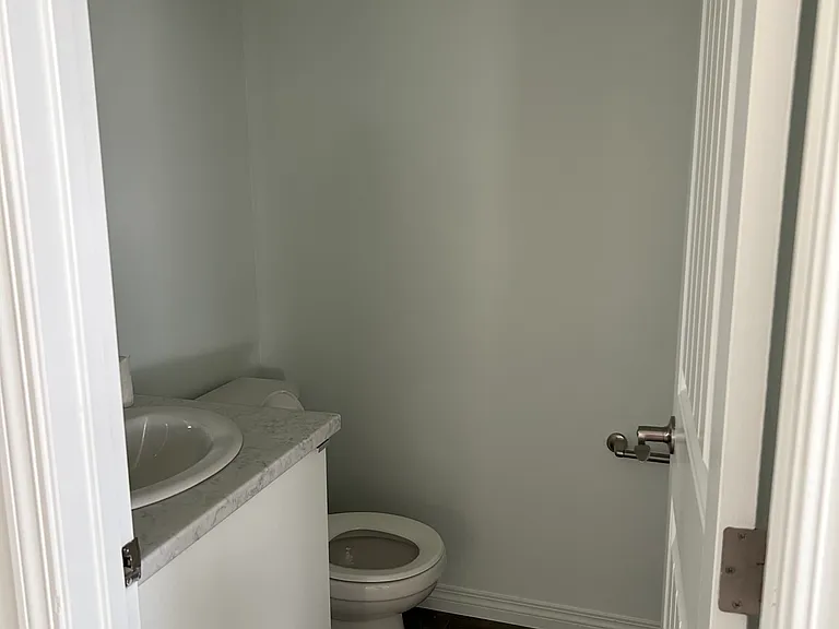 11827 47th St NW #BASEMENT — Photo 7
