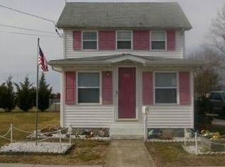 209 S West St, Harrington, DE 19952
