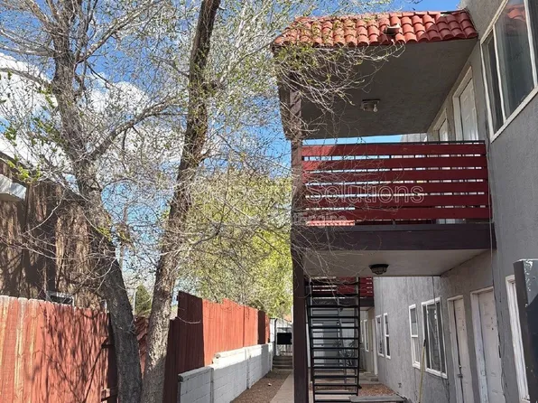 408 Princeton Dr SE #3, Albuquerque, NM 87106