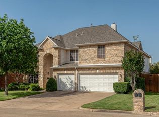 2102 Crestwood Trl, Mansfield, TX 76063